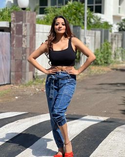 Monalisa feet photo 18