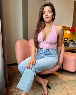 Monalisa feet photo 15