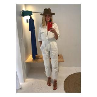 Monet Mazur feet photo thumbnail