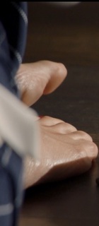 Monet Mazur feet photo thumbnail