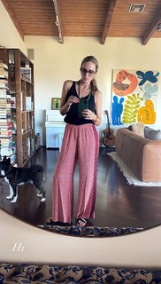 Monet Mazur feet photo thumbnail