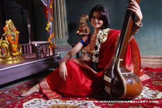 Monica Bedi feet photo 13