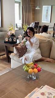 Monica Bedi feet photo 1