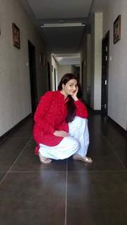 Monica Bedi feet photo 20