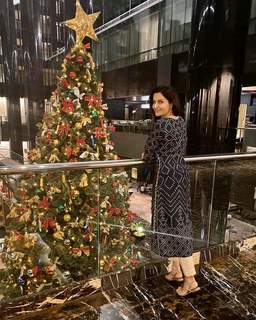 Monica Bedi feet photo 15
