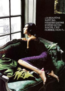 Monica Bellucci feet photo thumbnail