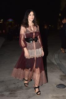 Monica Bellucci feet photo thumbnail