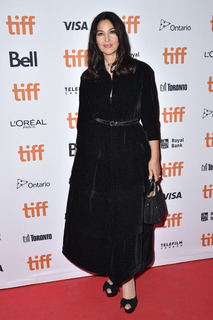 Monica Bellucci feet photo thumbnail