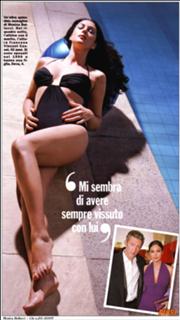Monica Bellucci feet photo thumbnail