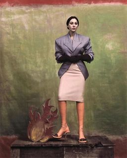Monica Bellucci feet photo thumbnail