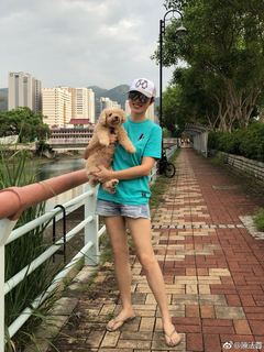 Monica Chan feet photo 14