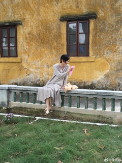 Monica Chan feet photo 3