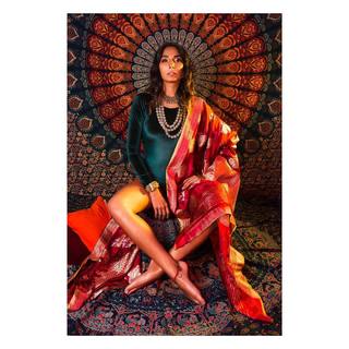 Monica Dogra feet photo 11
