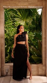 Monica feet photo thumbnail