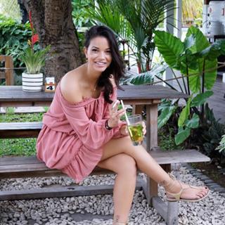 Monica Geuze feet photo 13