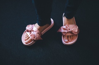 Monica Geuze feet photo 12