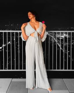 Monica Gill feet photo 14
