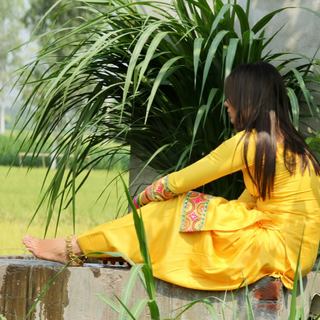 Monica Gill feet photo 19