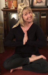 Monica Horan feet photo 1