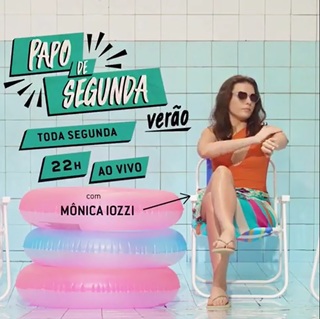 Monica Iozzi feet photo 18