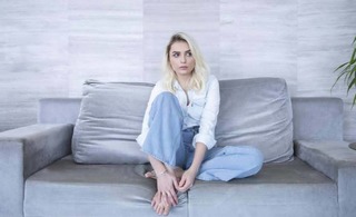 Monica Iozzi feet photo 20