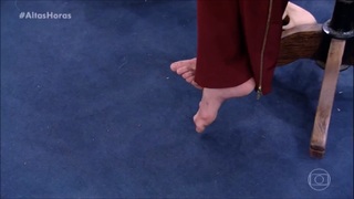 Monica Iozzi feet photo 17