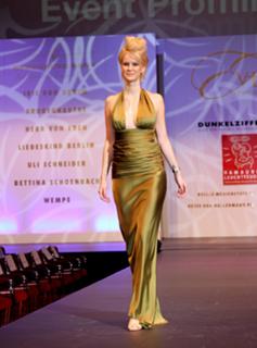 Monica Ivancan feet photo thumbnail