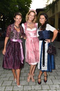 Monica Ivancan feet photo thumbnail