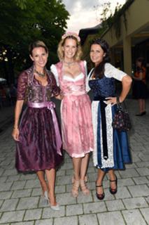 Monica Ivancan feet photo thumbnail