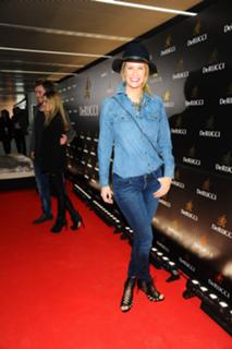 Monica Ivancan feet photo thumbnail