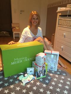 Monica Ivancan feet photo thumbnail