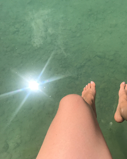 Monica Ivancan feet photo thumbnail