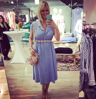 Monica Ivancan feet photo thumbnail