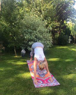 Monica Ivancan feet photo thumbnail