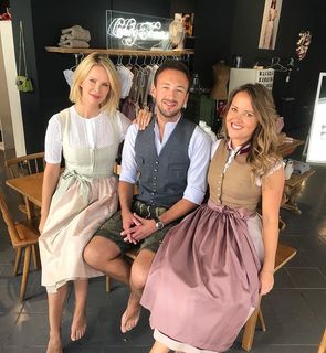 Monica Ivancan feet photo thumbnail