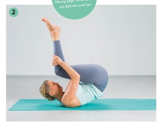 Monica Ivancan feet photo thumbnail