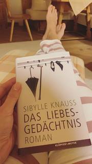 Monica Ivancan feet photo thumbnail