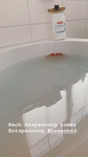 Monica Ivancan feet photo thumbnail