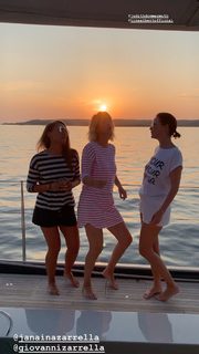 Monica Ivancan feet photo thumbnail