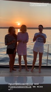 Monica Ivancan feet photo thumbnail