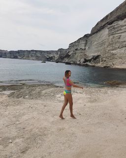 Monica Ivancan feet photo thumbnail