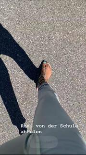 Monica Ivancan feet photo thumbnail