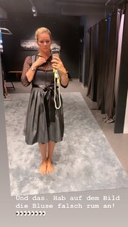 Monica Ivancan feet photo thumbnail