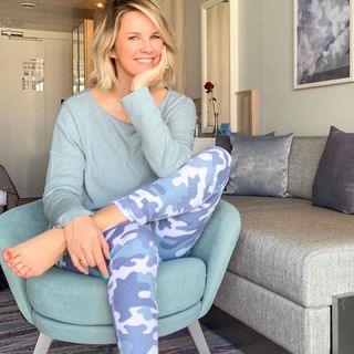 Monica Ivancan feet photo thumbnail