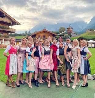 Monica Ivancan feet photo thumbnail