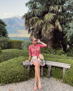 Monica Ivancan feet photo thumbnail