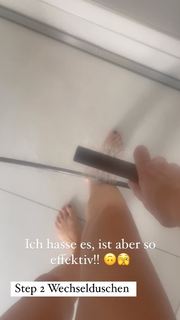 Monica Ivancan feet photo thumbnail