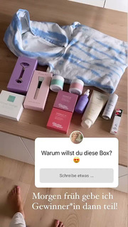 Monica Ivancan feet photo thumbnail