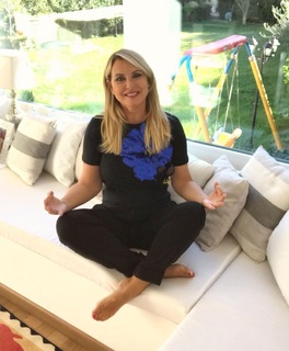 Monica Leofreddi feet photo 2
