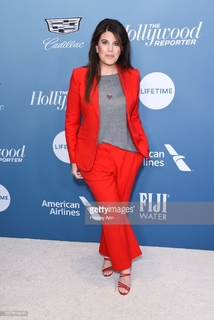 Monica Lewinsky feet photo thumbnail